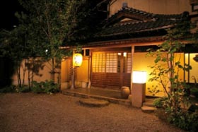 小さなお宿　小松屋