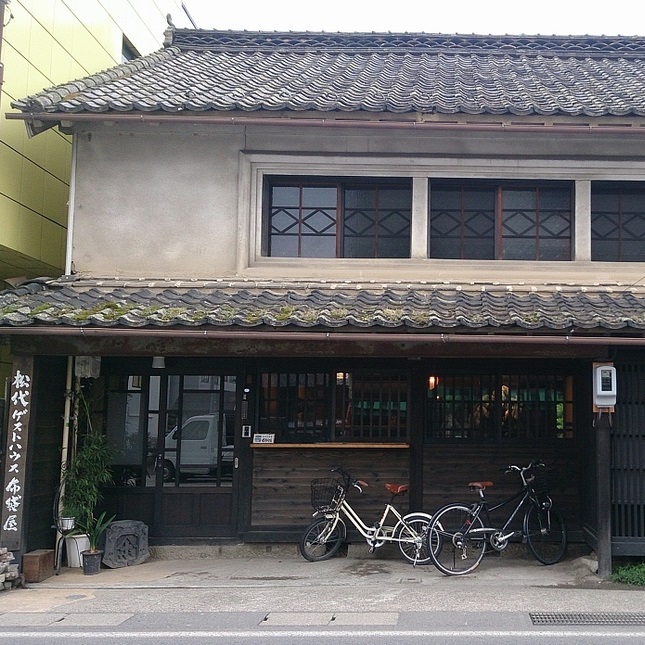 松代ゲストハウス布袋屋