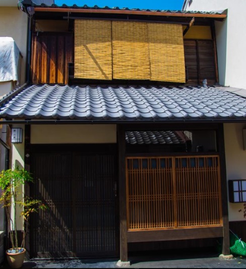 雲町屋　星ヶ池　ＫｕｍｏＭａｃｈｉｙａ　Ｈｏｓｈｉｇａｉｋｅ