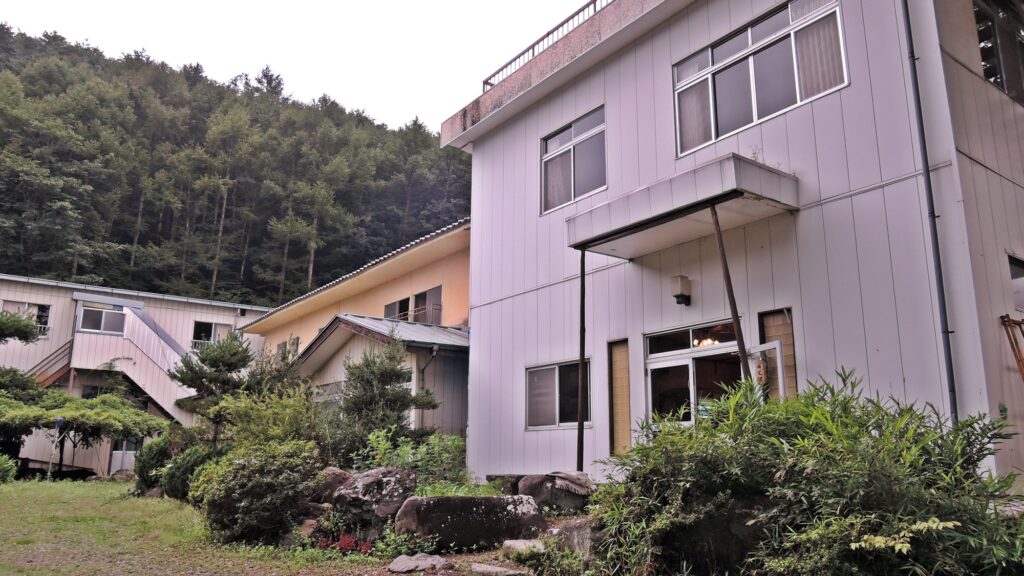 しんたく山荘