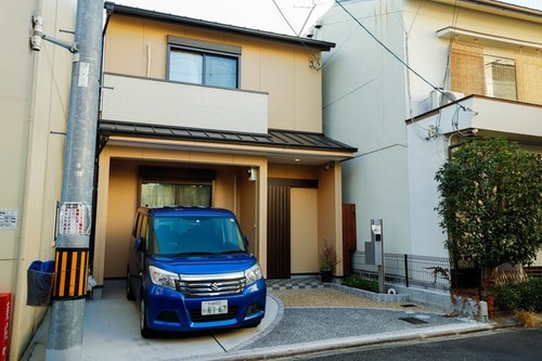 めぐみ庵　西陣邸　～西陣で無料駐車場付の一棟貸し～　＾