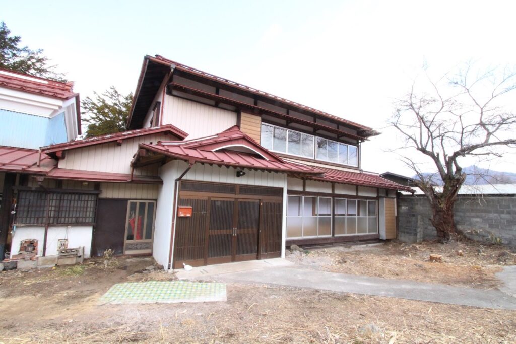 ＦＵＪＩ　ＳＡＫＵＲＡ　ＨＯＵＳＥ