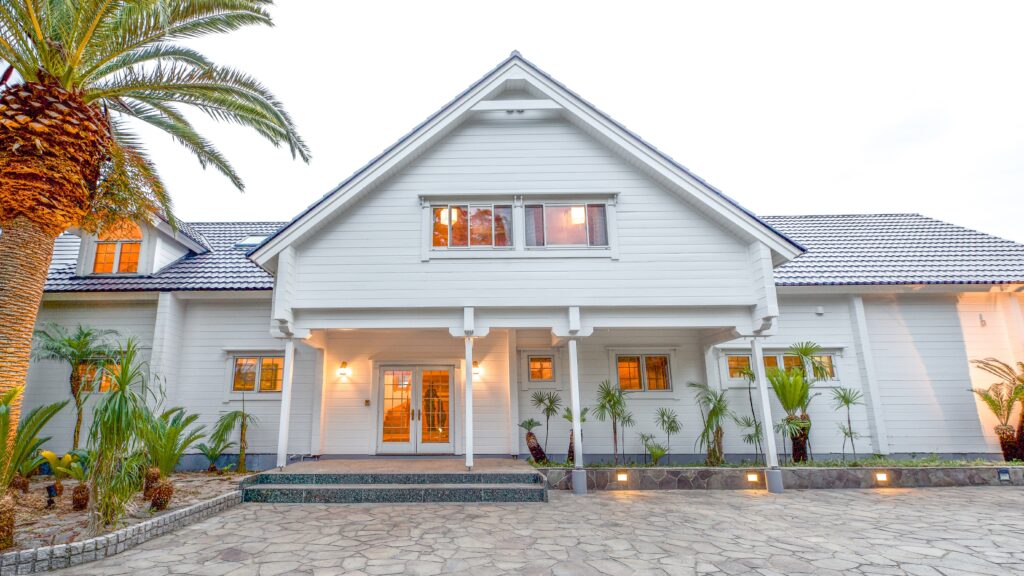 ＶＡＣＡＴＩＯＮ　ＶＩＬＬＡ＆ＧＬＡＭＰＩＮＧ　ＢＬＵＥ　ＥＤＥＮ