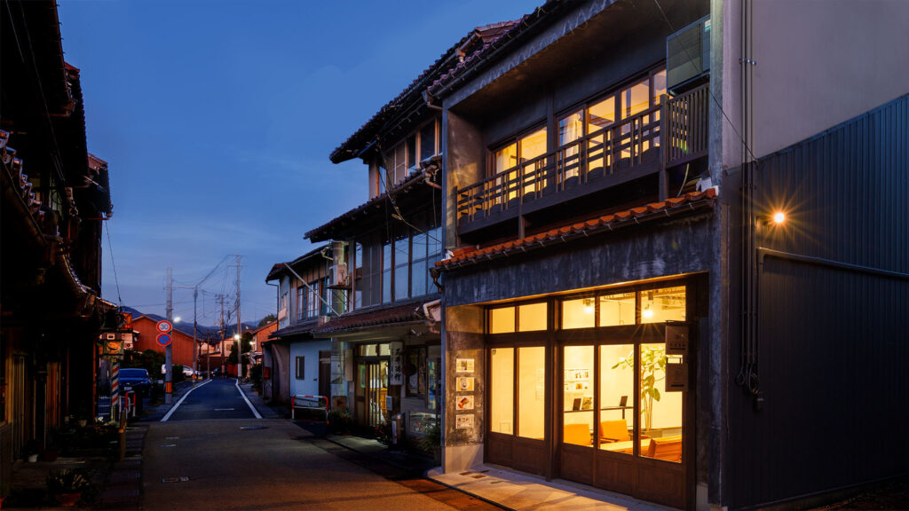 わんにゃんリゾートＫＵＲＡＹＯＳＨＩ別邸葵町・別邸新町