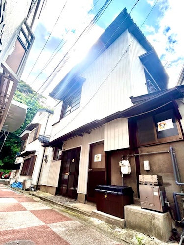 ゲストハウスＥＮ　折尾駅前邸　＾