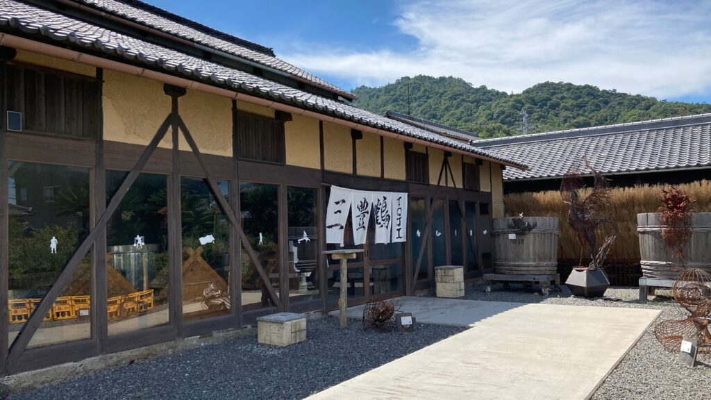 三豊鶴ＴＯＪＩ　（泊Ｒｕｔｔｏ）