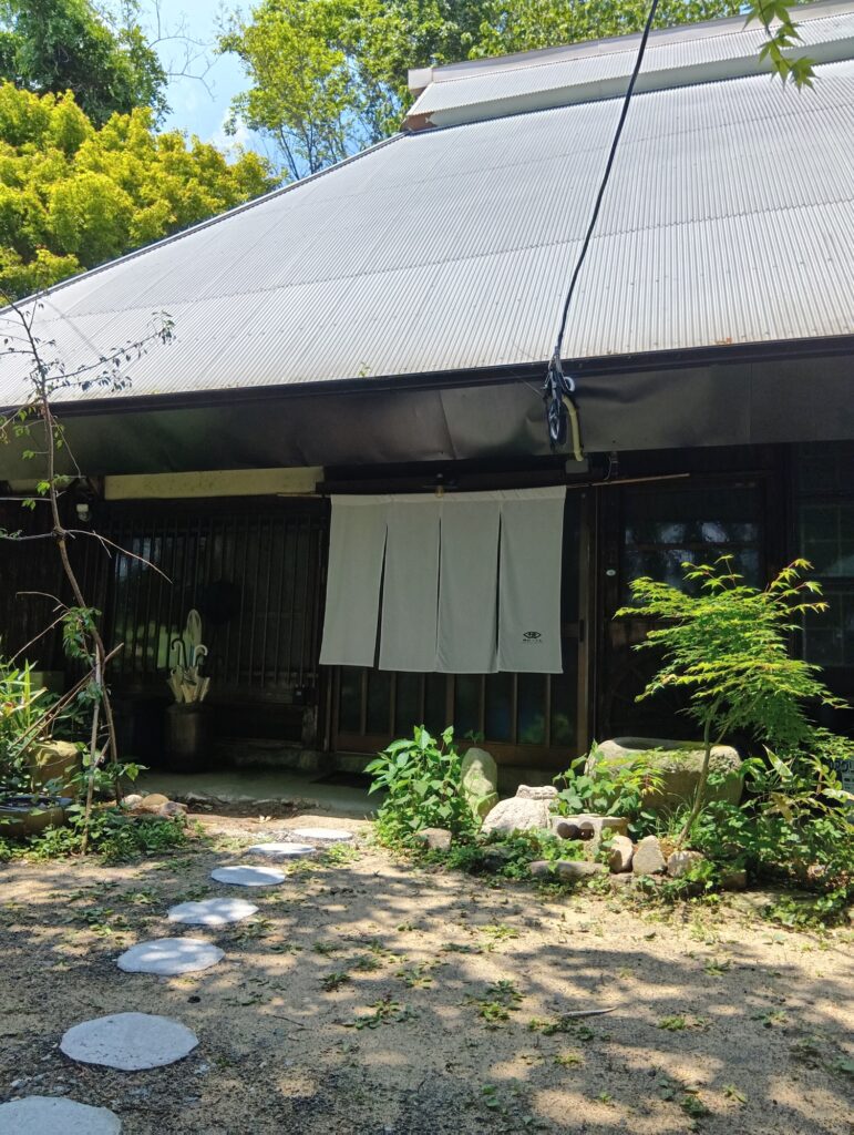 横城ハウス