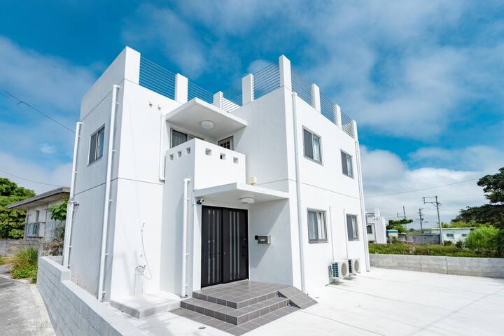 Ｊ＆Ｍ　ＲＥＳＯＲＴ　ＰａｎｉＰａｎｉ＜宮古島＞