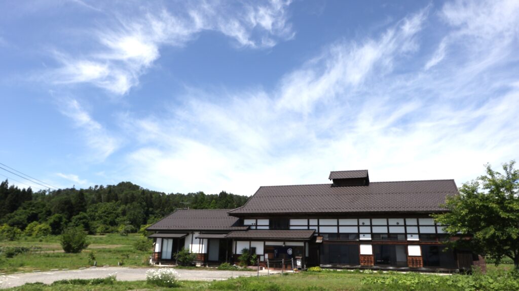 いろり古民家の宿　志ぐれ亭