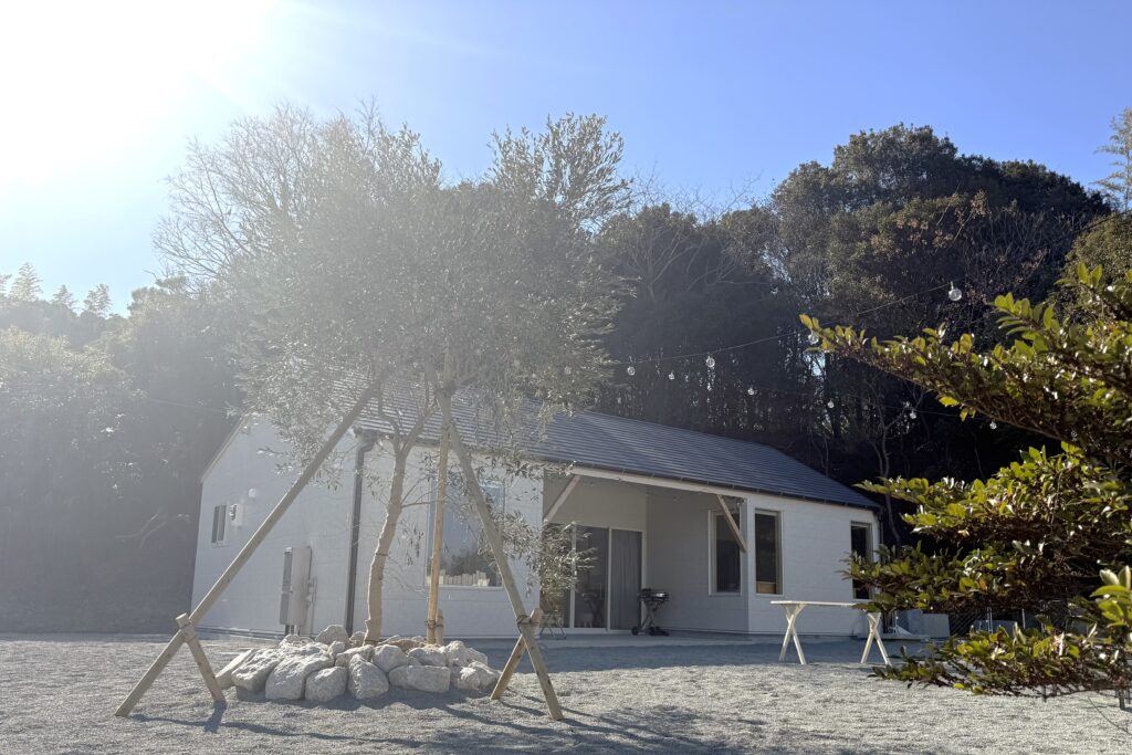 Ｇｌａｍｐｅｒｇｅ　ａｗａｊｉ　Ｌａｎａｉ＜淡路島＞