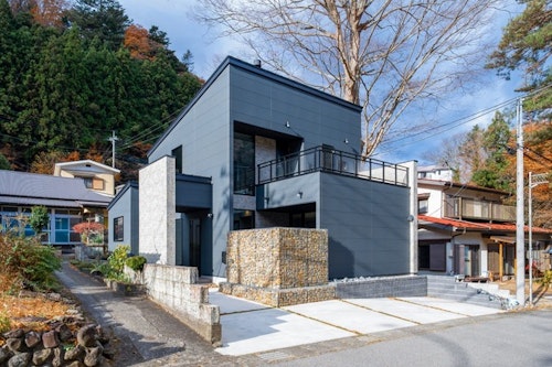 ＲＩＶＥＲ　ＶＩＥＷ　ＨＯＵＳＥ　＾