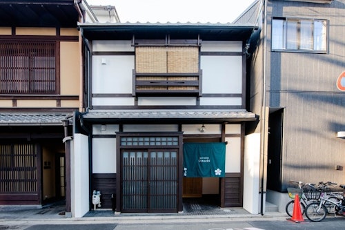 【宿屋　ｃｉｒｕｅｌａ　姉小路】　＾
