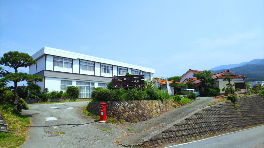 尖閣荘　＜佐渡島＞