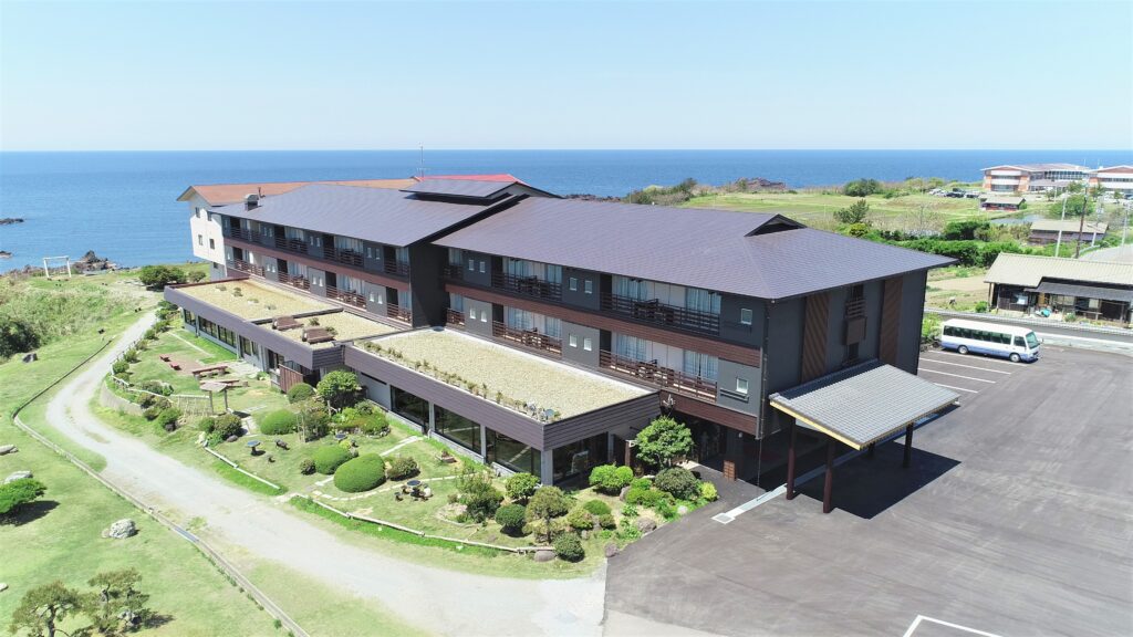 ＨＯＴＥＬ　ＡＺＵＭＡ＜佐渡島＞